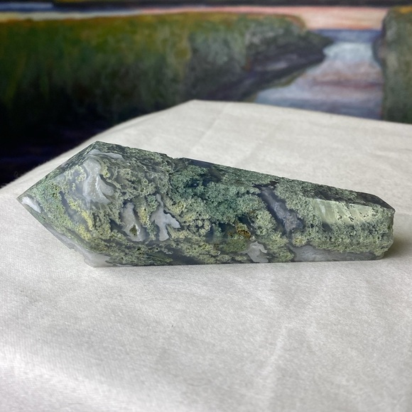 Moss Agate Wand with Druzy - Picture 4 of 6